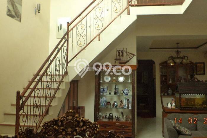Dijual Rumah Premium dengan Fasilitas Sekitar Lengkap di Pancoran Mas, Depok Dijual Rumah Premium dengan Fasilitas Sekitar Lengkap di Pancoran Mas, Depok