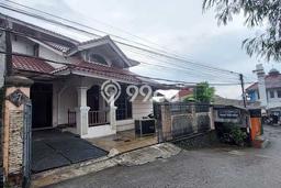 KESEMPATAN EMAS! Rumah Berkualitas area Beji, Depok, Luas 585m² LB 507m² KESEMPATAN EMAS! Rumah Berkualitas area Beji, Depok, Luas 585m² LB 507m²