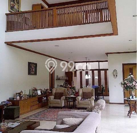 Rumah Elit Modern Tanpa Renovasi di Dago Bandung Rumah Elit Modern Tanpa Renovasi di Dago Bandung