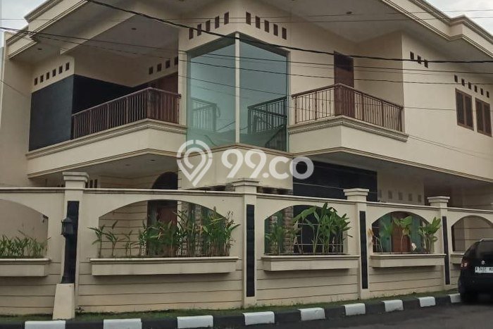 Siap Huni Rumah Mewah 4 Kamar di Mandalajati Dekat ke Mana Saja Siap Huni Rumah Mewah 4 Kamar di Mandalajati Dekat ke Mana Saja