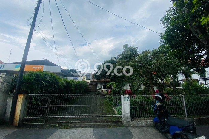 Rumah Mewah LB 300m2 Siap Huni Desain Elegan di Riau, Bandung Rumah Mewah LB 300m2 Siap Huni Desain Elegan di Riau, Bandung