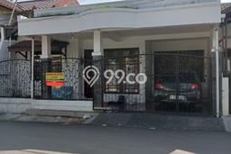 Jual Rumah Strategis Bagus Punya 3 KT di Arcamanik Bandung SHM Jual Rumah Strategis Bagus Punya 3 KT di Arcamanik Bandung SHM