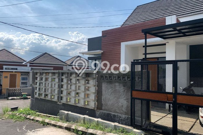 Rumah Minimalis 3 KT LT 128m2 di Cicaheum Rumah Minimalis 3 KT LT 128m2 di Cicaheum