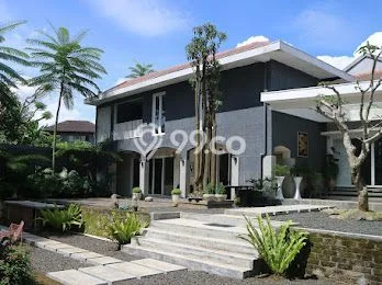 Ready to Use! Luxury House LT 700m2 Desain Elegan di Setiabudi Ready to Use! Luxury House LT 700m2 Desain Elegan di Setiabudi