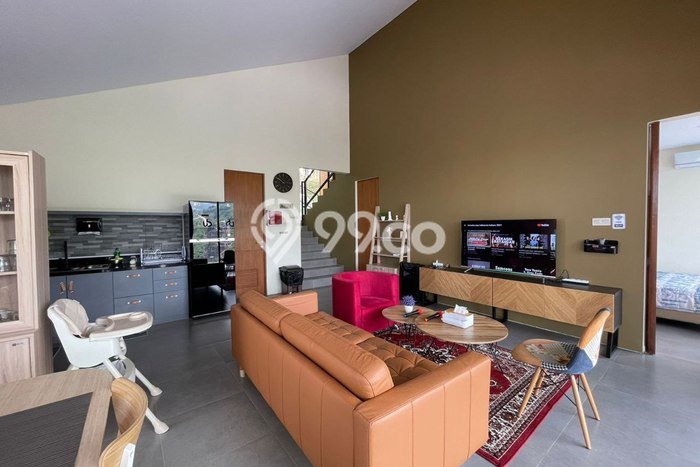 Dijual Rumah Luas Elegan Dengan View Cantik di Dago Pakar, Bandung Dijual Rumah Luas Elegan Dengan View Cantik di Dago Pakar, Bandung