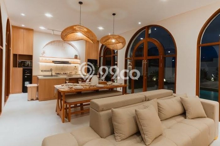 HARGA TERBAIK! Vila Kawasan , Luas 443m2m², Area Strategis HARGA TERBAIK! Vila Kawasan , Luas 443m2m², Area Strategis