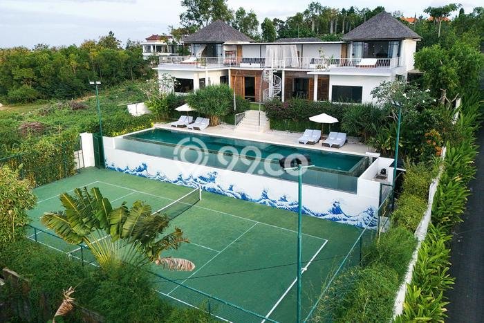 Tempat Strategis! Vila di Ungasan, Dimensi 1300m², Area Nyaman dan tenang Tempat Strategis! Vila di Ungasan, Dimensi 1300m², Area Nyaman dan tenang