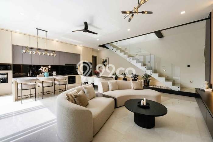 Vila di , Luas 200m2m², Akses ke beragam keperluan Vila di , Luas 200m2m², Akses ke beragam keperluan