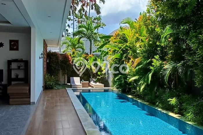 For Sale Vila Kawasan , Area 265m2m², Posisi Premium For Sale Vila Kawasan , Area 265m2m², Posisi Premium