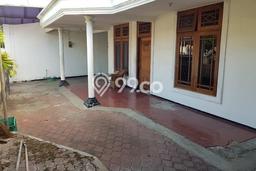 For Sale! Premium House LT 258m2 Desain Modern di Raya Darmo For Sale! Premium House LT 258m2 Desain Modern di Raya Darmo