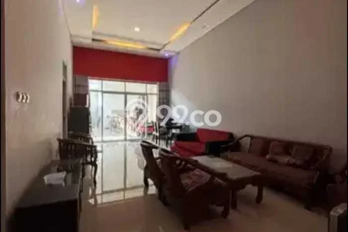 Rumah Strategis di Arcamanik, 2 KM, Lingkungan Nyaman, LT 175m² Bangunan 145m² Rumah Strategis di Arcamanik, 2 KM, Lingkungan Nyaman, LT 175m² Bangunan 145m²