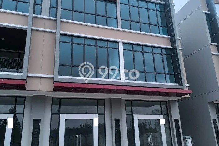 FOR RENT! Ruko di Summarecon Bekasi Cocok untuk Bisnis 225m2 FOR RENT! Ruko di Summarecon Bekasi Cocok untuk Bisnis 225m2