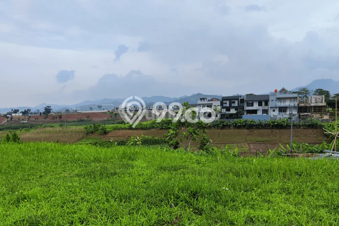 Kavling Tanah untuk Dijual di Kota Baru Parahyangan, Bandung, Luas 800m2 Kavling Tanah untuk Dijual di Kota Baru Parahyangan, Bandung, Luas 800m2
