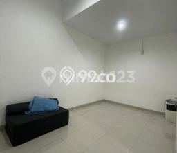 Rumah Modern 4 KT di Kota Baru Parahyangan Bandung Semi Furnished Rumah Modern 4 KT di Kota Baru Parahyangan Bandung Semi Furnished