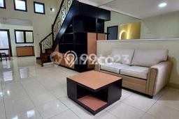 Rumah Modern 2 KT di Kota Baru Parahyangan Bandung Full Furnished Rumah Modern 2 KT di Kota Baru Parahyangan Bandung Full Furnished
