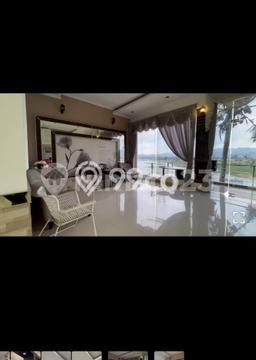 Rumah Mewah LB 1000m2 Siap Huni Desain Elegan di Kota Baru Parahyangan, Bandung Rumah Mewah LB 1000m2 Siap Huni Desain Elegan di Kota Baru Parahyangan, Bandung