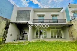 Rumah Mewah LB 250m2 Siap Huni Desain Elegan di Kota Baru Parahyangan, Bandung Rumah Mewah LB 250m2 Siap Huni Desain Elegan di Kota Baru Parahyangan, Bandung