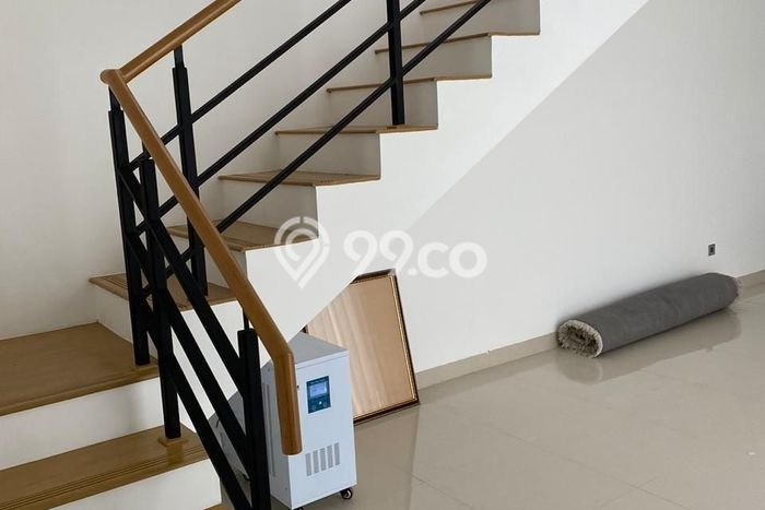 Dijual Rumah Mewah Exclusive di Ciracas, Jakarta Timur Dijual Rumah Mewah Exclusive di Ciracas, Jakarta Timur