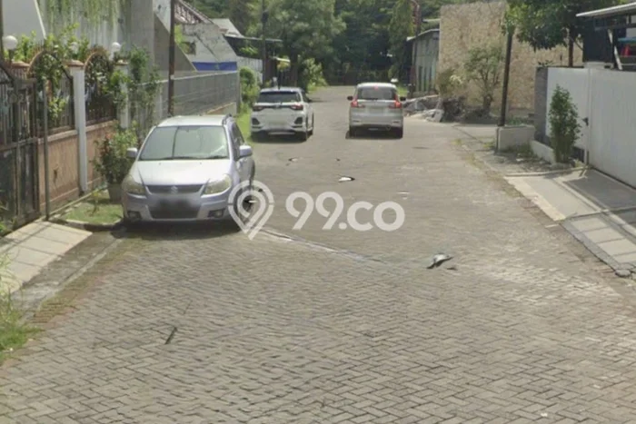 Dijual Tanah di Sukolilo Surabaya Luas 300m2 SHM Dijual Tanah di Sukolilo Surabaya Luas 300m2 SHM