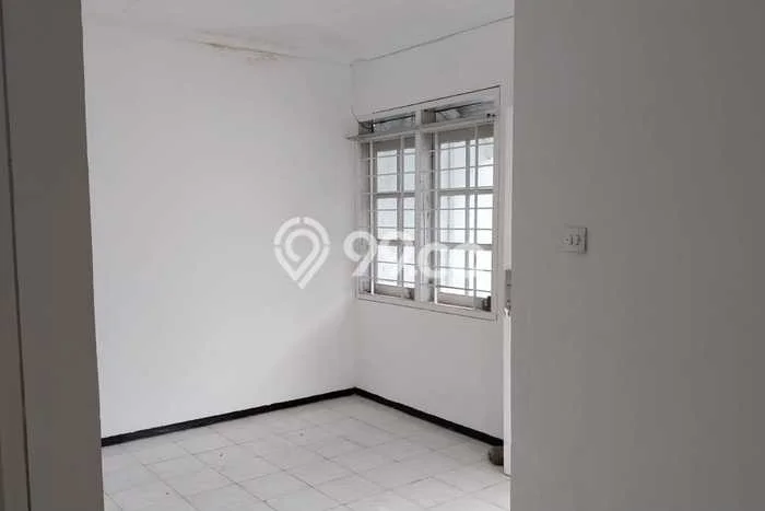 Dijual Rumah Minimalis Bagus Punya 2 KT di Mulyorejo Surabaya SHM Dijual Rumah Minimalis Bagus Punya 2 KT di Mulyorejo Surabaya SHM