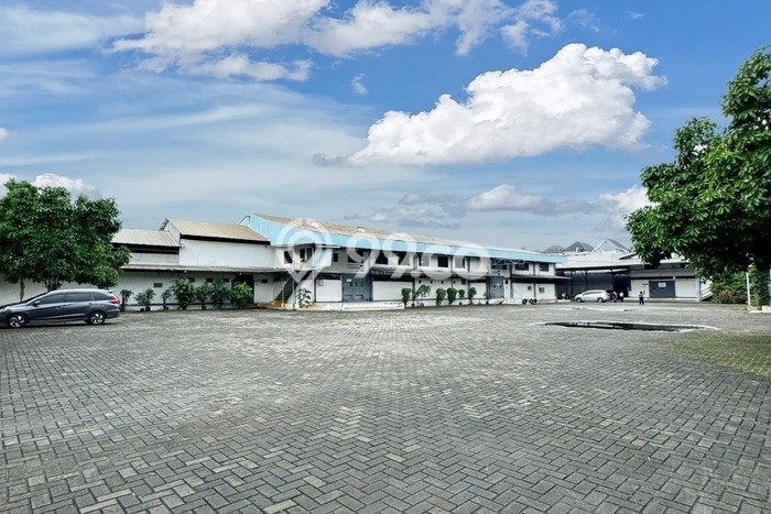 Unit Gudang Dijual di Ciputat Timur Tangerang Selatan 8000m2 Unit Gudang Dijual di Ciputat Timur Tangerang Selatan 8000m2