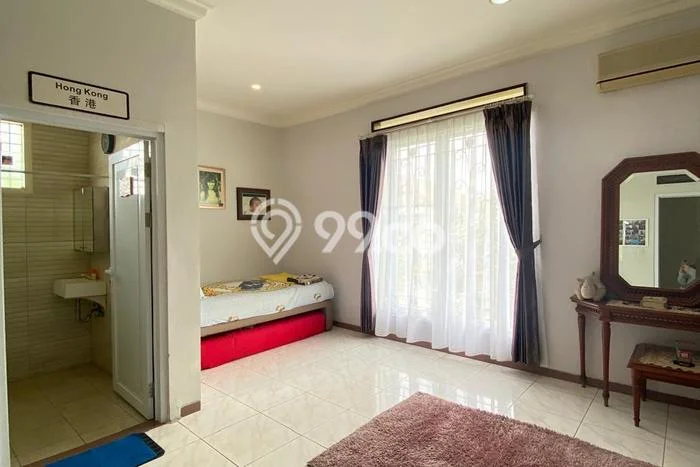 Dijual Rumah Premium dengan Fasilitas Sekitar Komplit di Cinere, Depok Dijual Rumah Premium dengan Fasilitas Sekitar Komplit di Cinere, Depok