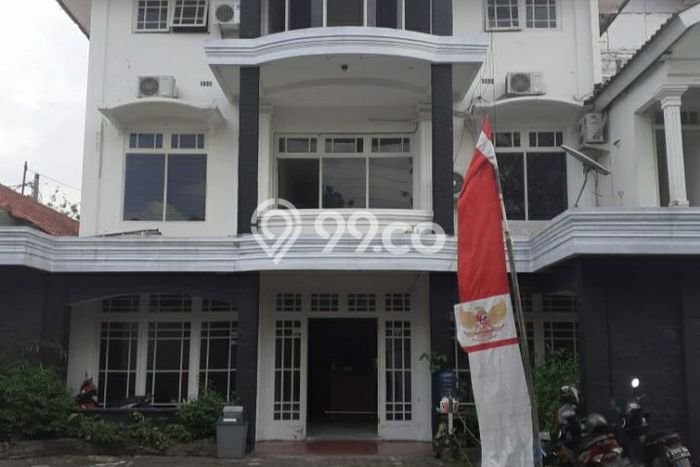 For Sale! Premium House LT 505m2 Desain Elegan di Bandung Kota For Sale! Premium House LT 505m2 Desain Elegan di Bandung Kota