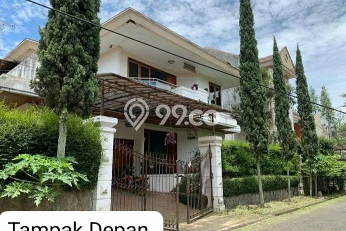Rumah Luxury Modern Tanpa Renovasi di Setiabudi Bandung Rumah Luxury Modern Tanpa Renovasi di Setiabudi Bandung