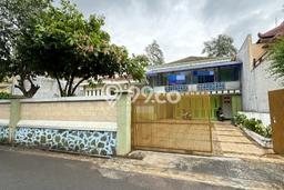 BEST PRICE! Rumah Berkualitas area , LT 865m2m² LB 300m2m² BEST PRICE! Rumah Berkualitas area , LT 865m2m² LB 300m2m²