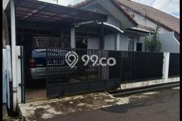 Jual Rumah Bagus Siap Huni LB 140m2 di Arcamanik, Bandung Jual Rumah Bagus Siap Huni LB 140m2 di Arcamanik, Bandung