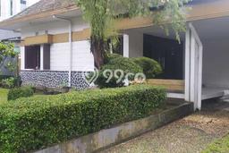 Ready to Use! Luxury House LT 594m2 Desain Elegan di Riau Ready to Use! Luxury House LT 594m2 Desain Elegan di Riau