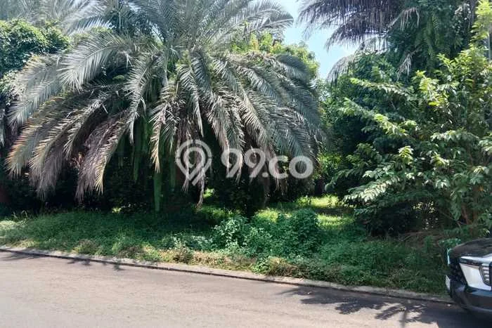 Tanah Dijual Lokasi Strategis di Jakarta Timur dengan Luas 375m2 Tanah Dijual Lokasi Strategis di Jakarta Timur dengan Luas 375m2