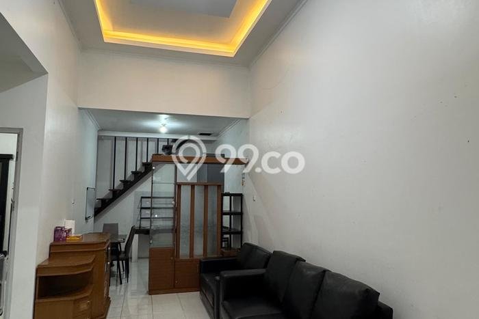 For Sale Hunian Rumah Terawat 2 KT di Kota Wisata, Jakarta Timur For Sale Hunian Rumah Terawat 2 KT di Kota Wisata, Jakarta Timur