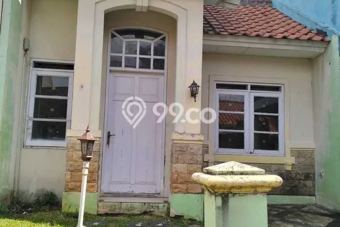 Rumah Kontrakan Jakarta Timur LT 90m2 LB 50m2 Area Kota Wisata Rumah Kontrakan Jakarta Timur LT 90m2 LB 50m2 Area Kota Wisata