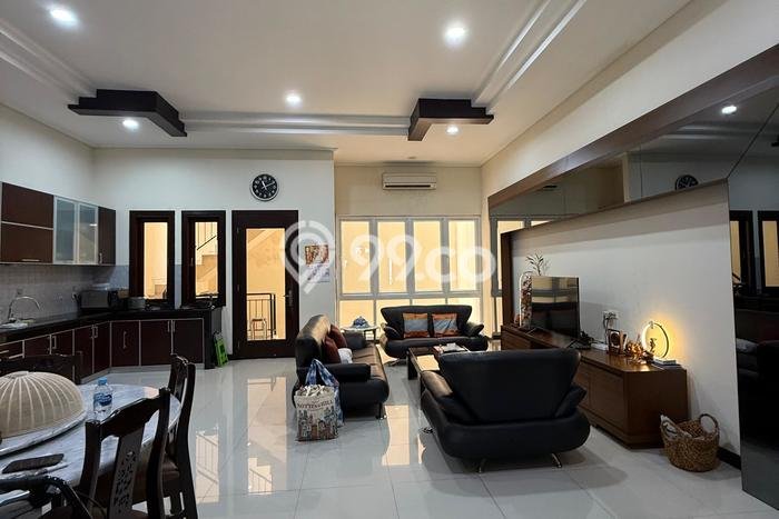 Dijual Rumah Luas Megah Dengan View Cantik di Pantai Indah Kapuk, Jakarta Utara Dijual Rumah Luas Megah Dengan View Cantik di Pantai Indah Kapuk, Jakarta Utara