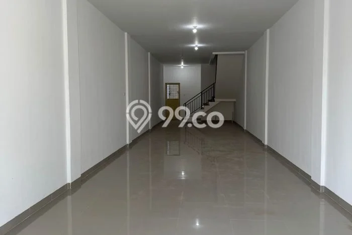 Ruko Bagus Dijual LB 320m2 Lokasi Strategis Jakarta Barat Area Cocok untuk Berbisnis Ruko Bagus Dijual LB 320m2 Lokasi Strategis Jakarta Barat Area Cocok untuk Berbisnis