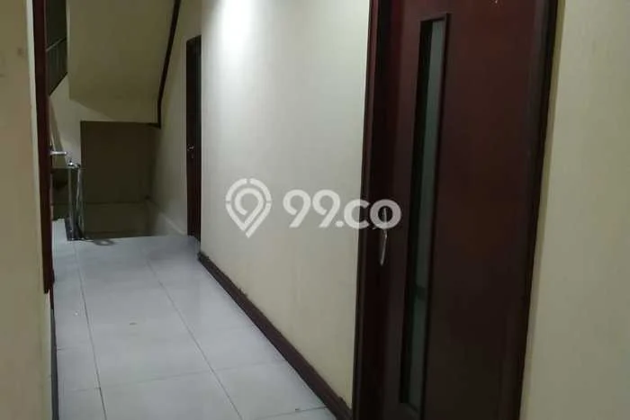 Ruko untuk Disewa di Pusat Jakarta Barat Luas Bangunan 800m2 Ruko untuk Disewa di Pusat Jakarta Barat Luas Bangunan 800m2