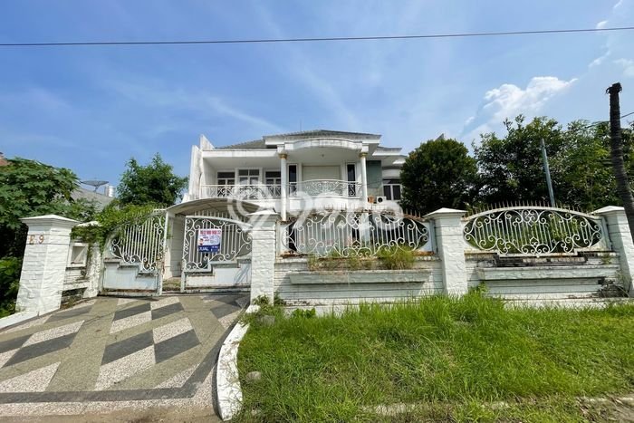 Siap Huni Rumah Mewah 4 Kamar di Sidoarjo Dekat ke Mana Saja Siap Huni Rumah Mewah 4 Kamar di Sidoarjo Dekat ke Mana Saja