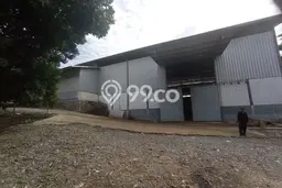 Gudang Disewa di Bogor dengan LB 1200m2 Area Komersial Ramai Gudang Disewa di Bogor dengan LB 1200m2 Area Komersial Ramai