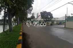 Disewakan Gudang di Kawasan Ramai Semanan Luas 540m2 Disewakan Gudang di Kawasan Ramai Semanan Luas 540m2