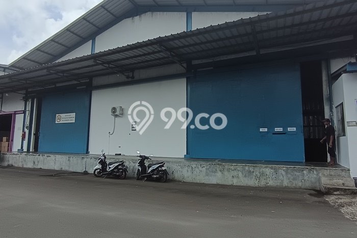 Gudang Komersial Disewakan di Sukaraja Bogor Luas 420m2 Gudang Komersial Disewakan di Sukaraja Bogor Luas 420m2