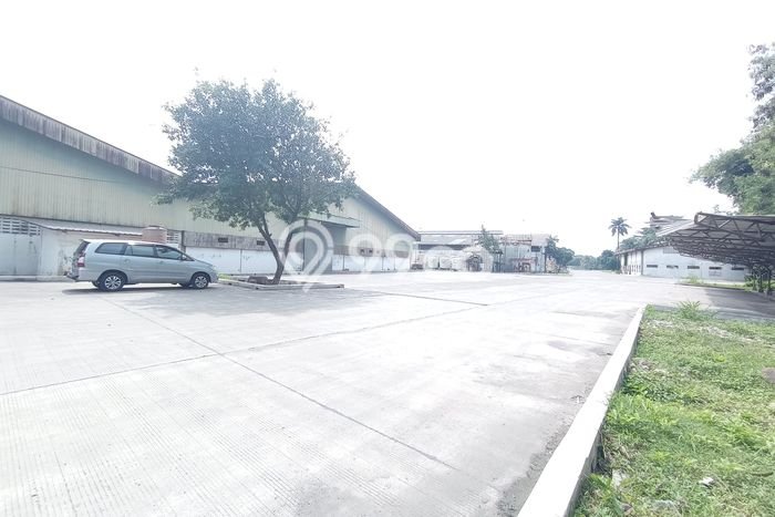 Disewakan Gudang komersial di Citeureup luas bangunan 54111m2 Disewakan Gudang komersial di Citeureup luas bangunan 54111m2