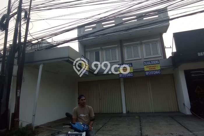 Unit Ruko Dijual di Cibinong Bogor Luas Tanah 255m2, Luas Bangunan 260m2 Unit Ruko Dijual di Cibinong Bogor Luas Tanah 255m2, Luas Bangunan 260m2