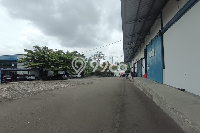 Gudang Komersial Disewakan di Sukaraja Bogor Luas 420m2 Gudang Komersial Disewakan di Sukaraja Bogor Luas 420m2