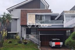Rumah Elit Modern Tanpa Renovasi di Sentul City Bogor Rumah Elit Modern Tanpa Renovasi di Sentul City Bogor