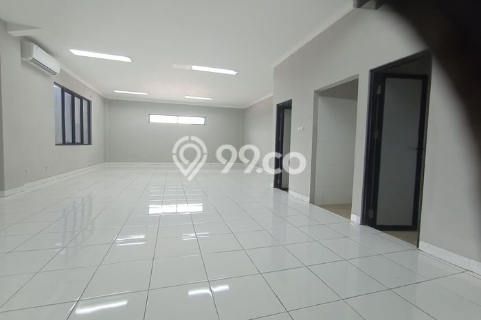 Gudang Disewakan di Kawasan Ramai Citeureup, Bogor Gudang Disewakan di Kawasan Ramai Citeureup, Bogor