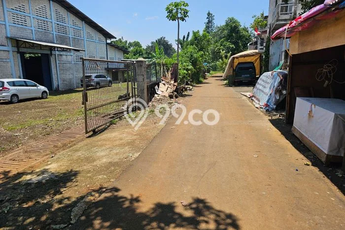 Unit Pabrik Disewakan di Tanah Sareal di Area Ramai & Strategis Unit Pabrik Disewakan di Tanah Sareal di Area Ramai & Strategis