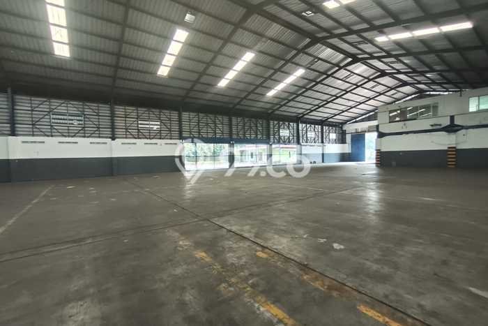 Gudang untuk disewa di Cibinong punya LT 11300m2 & LB 2208m2 harga sewa kompetitif Gudang untuk disewa di Cibinong punya LT 11300m2 & LB 2208m2 harga sewa kompetitif