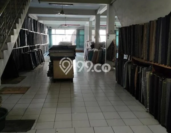 Ruko Premium di Semarang Utara, Luas 220m², Area Komersial Ruko Premium di Semarang Utara, Luas 220m², Area Komersial