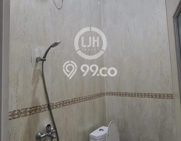 Hunian Cantik Minimalis Lb 100m2 di Semarang Utara, Semarang Hunian Cantik Minimalis Lb 100m2 di Semarang Utara, Semarang